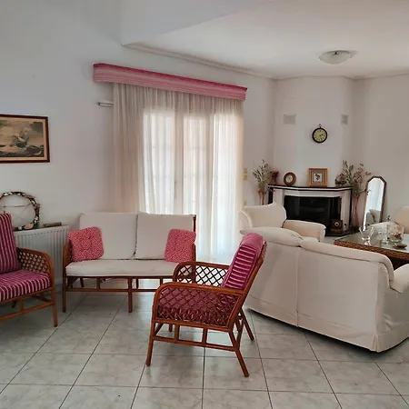 Διαμέρισμα Alba Néa Meságkala